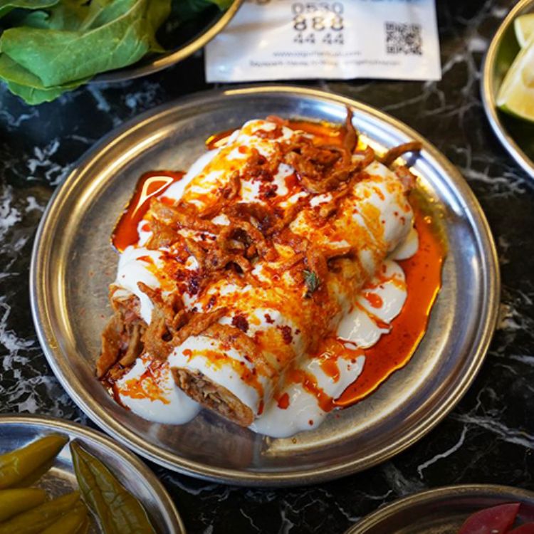 Yoğurtlu Lavaş Biftek Tantuni