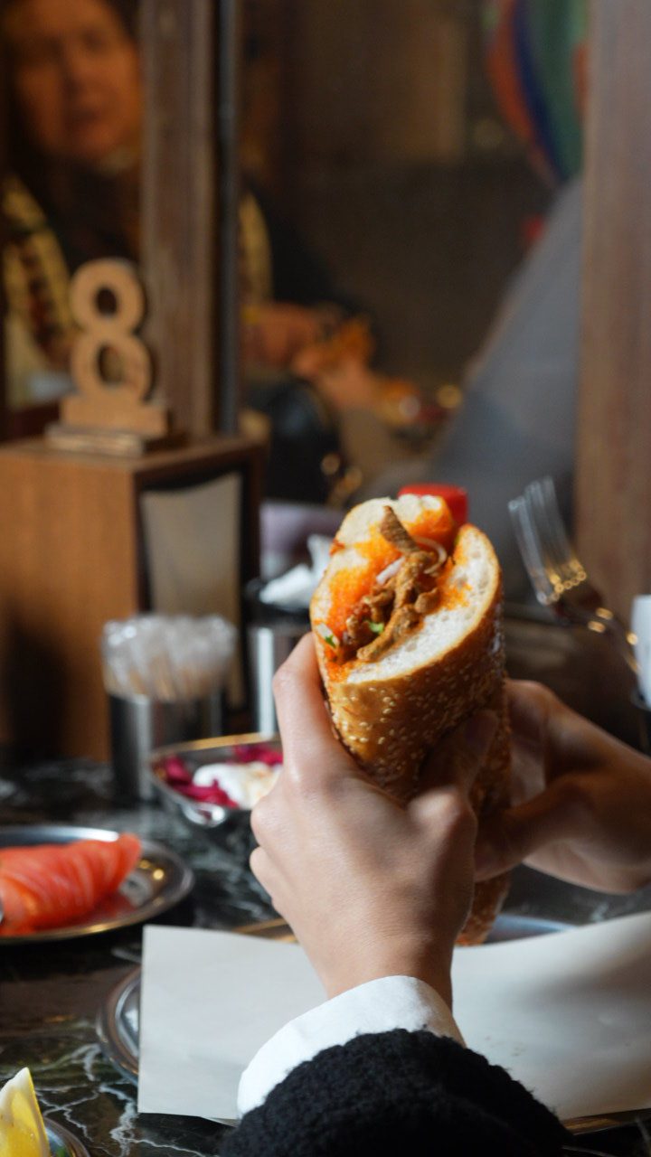 Mersin Biftek Tantuni mi Yoksa Tavuk mu? Damak Tadınıza Uygun Olanı Seçin