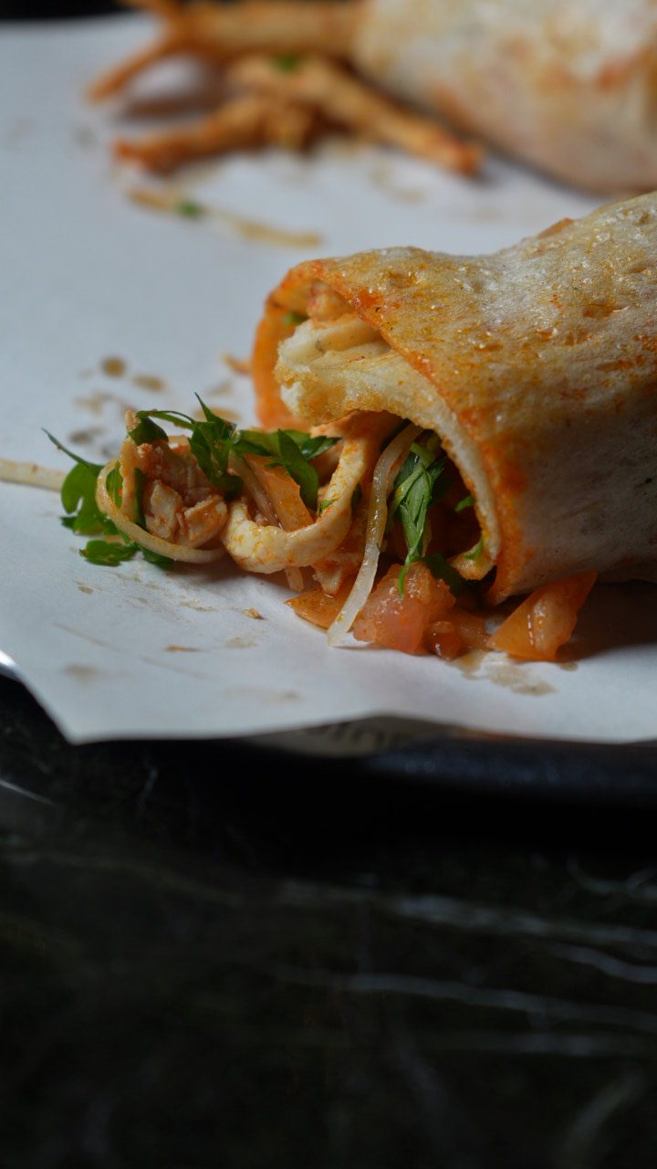 Mersin Tantuni Yanında Ne Gider? Ayran mı, Şalgam mı, Turşu mu?